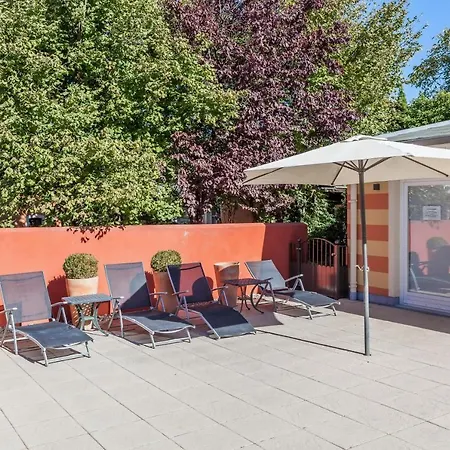 Auf Den Hoefen 07 شقة *